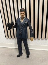 Tony Montana Scarface Figur NECA 2006 mit Sprachfunktion 50 cm Selten Sammler !