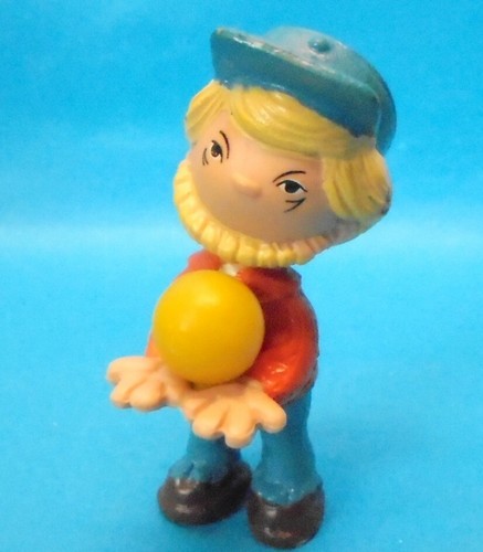 Sandmännchen mit gelbem ball - mit,