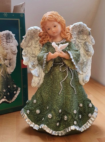 Engelsfigur mit taube - 25, cm