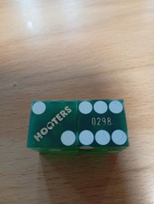 Casino Würfel  Hooters