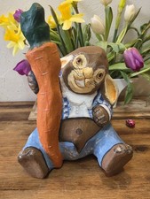 Süßer dicker Osterhase