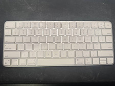 Apple Magic Keyboard (A2450) -