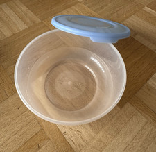 Dose Plastikdose Brotzeitdose rund mit Deckel