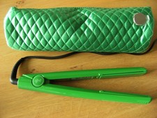 GHD 4.2b  Professional Styler Glätteisen Haarstyler grün mit Tasche funktioniert