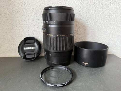 Tamron 300mm 0 - 70-300mm, f/4.0-5.6