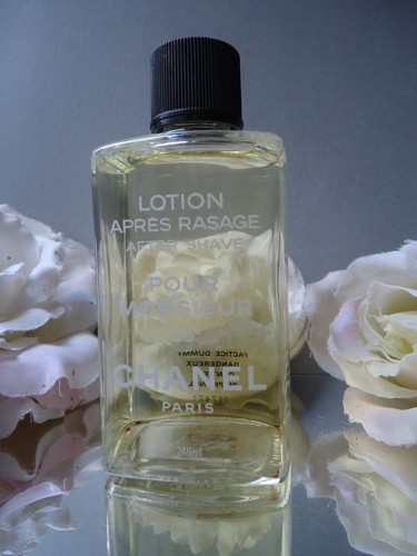 Display chanel pour monsieur - display,