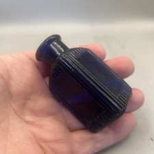 HERVORRAGENDE KLEINE