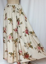 Laura Ashley Seidenrock 34