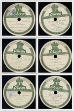 3x "HARRY ROY" spielt