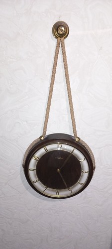 Alte mechanische wanduhr - mechanische, /