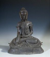 Birmanische Mandalay Buddha