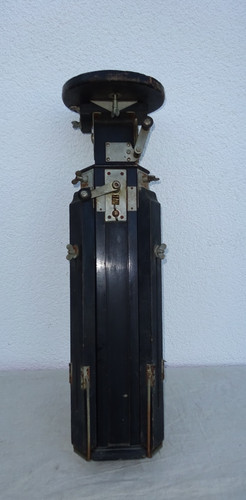 Altes kamera stativ - stativ, holz
