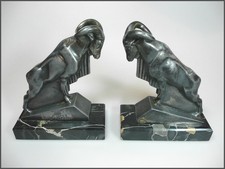 Ein Paar Max Le Verrier MOUFLON Art Deco Buchstützen Original 1930 Marmorsockel