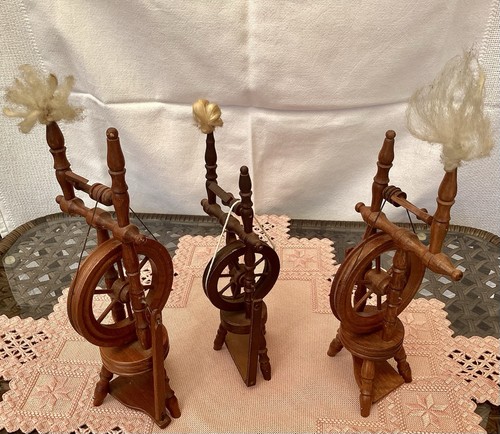 Spinnrad als deko - spinnrad, holz