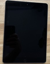 Apple iPad 6. Gen. 32GB, WLAN, 24,64 cm, (9,7 Zoll) - Spacegrau