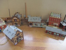 Pola u.a. H0 Gebäude Set 7-teilig Industrie Fabrik Lokschuppen u.a ohne OVP C909