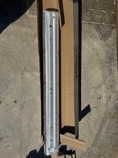 Trilux Feuchtraum-Wannenleuchte LPZ258 EVG