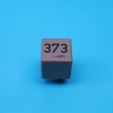 Audi A6 4F VW Seat Skoda Arbeitskontaktrelais 8D0951253A Relais 373 Original