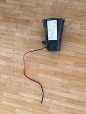 1 Alarmsirene, Funktion nicht geprüft,  siehe Fotos, Versand Euro 5,00