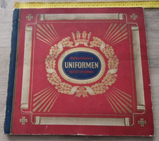 Sammelbilderalbum „Uniformen