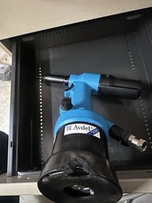 Pneumatische Blindnietzange Avdel 74200