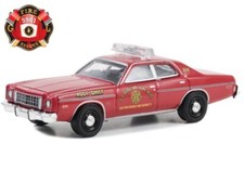 PLYMOUTH Fury - East Brunswick, New Jersey - 1976 - Firetruck - Greenlight 1:64