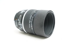 Nikon AF DC-NIKKOR Objektiv