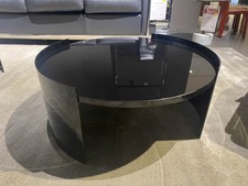 Cassina niedriger Tisch 5546 18003 Ausstellungsstück - LP 2.345,-EUR