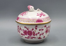 Meissen Porzellan Deckeldose Zuckerdose 1. Wahl, Indisch purpur Blüten Blumen