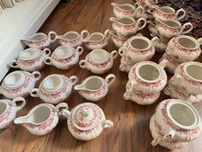 Valeria rot Milchkännchen