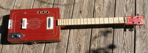 Cigar box guitar - cigar, "kurmark