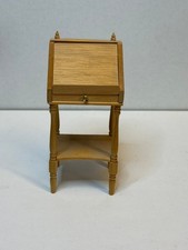 Mini Mundus Stehpult Naturholz – aufklappbar – Art.Nr. 40079