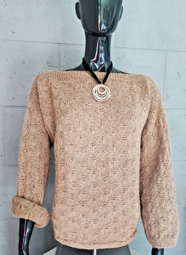 Handgestrickter damenpullover - handgestrickter,