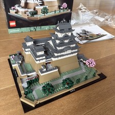 LEGO 21060 Architecture Burg