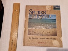 SPUREN IM SAND