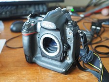 Nikon D3 (100k Klicks)