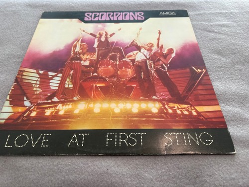 Scorpions love at - scorpions,