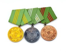 DDR Ordensspange Medaillen
