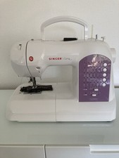 SINGER 8763 CURVY