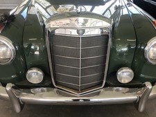 Mercedes Oldtimer Ponton 220S Chrom Kühlermaske Bug Stern Rosette NEU 180 Cabrio