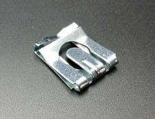 Auspuff halter klemmstück - halter,