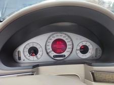 Tacho Kombiinstrument Mercedes W211  E 320 3.2 V6 224PS/165kW A2115402547
