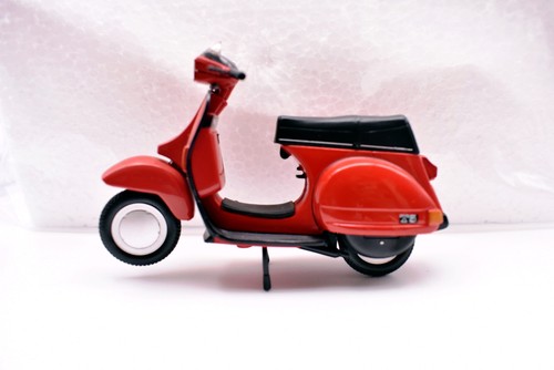 Maisto vespa 125 t5 - vespa,