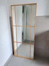 Eleganter Fensterspiegel Mit