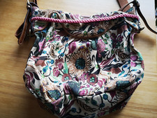 Coole Tasche Schultertasche Leontine Hagoort