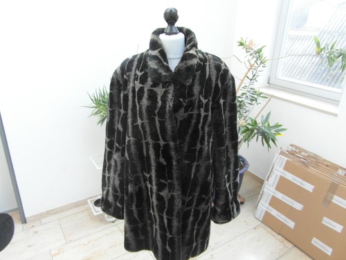 Dicker flauschiger eleganter - flauschiger,,