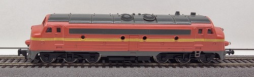 Piko ungarische diesellok - h0,