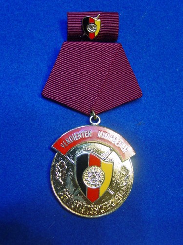 Ddr verdienter mitarbeiter - ddr,