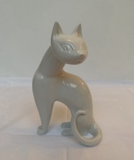 KPM Porzellan Berlin sitzende Katze , Johannes Henke, 24 cm