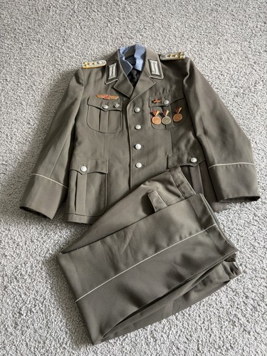 Nva uniform hauptmann der - nva,